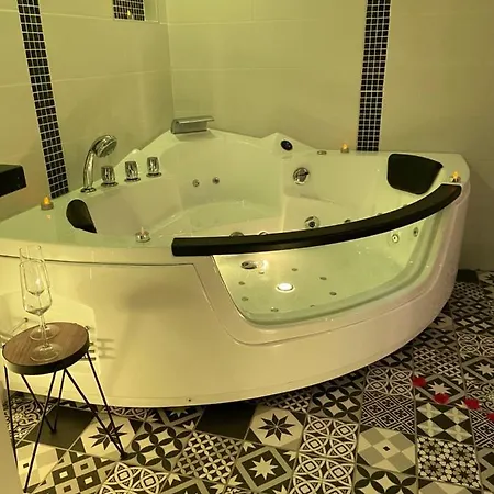 Lh Evasion Loft Pour 2 Avec Balneo Apartament