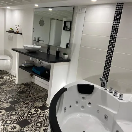 Lh Evasion Loft Pour 2 Avec Balneo Apartament Hawr